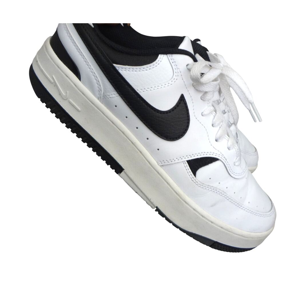 Nike Gamma Force Shoes White Black DX 9176-100 Womens 11 Sneakers Leather
